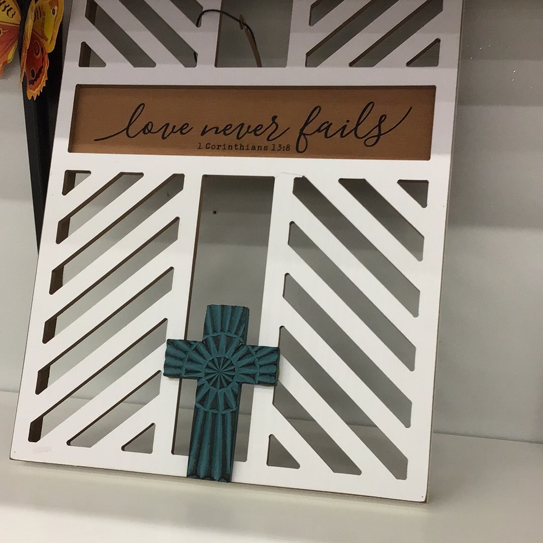 Love never fails wooden wall decor